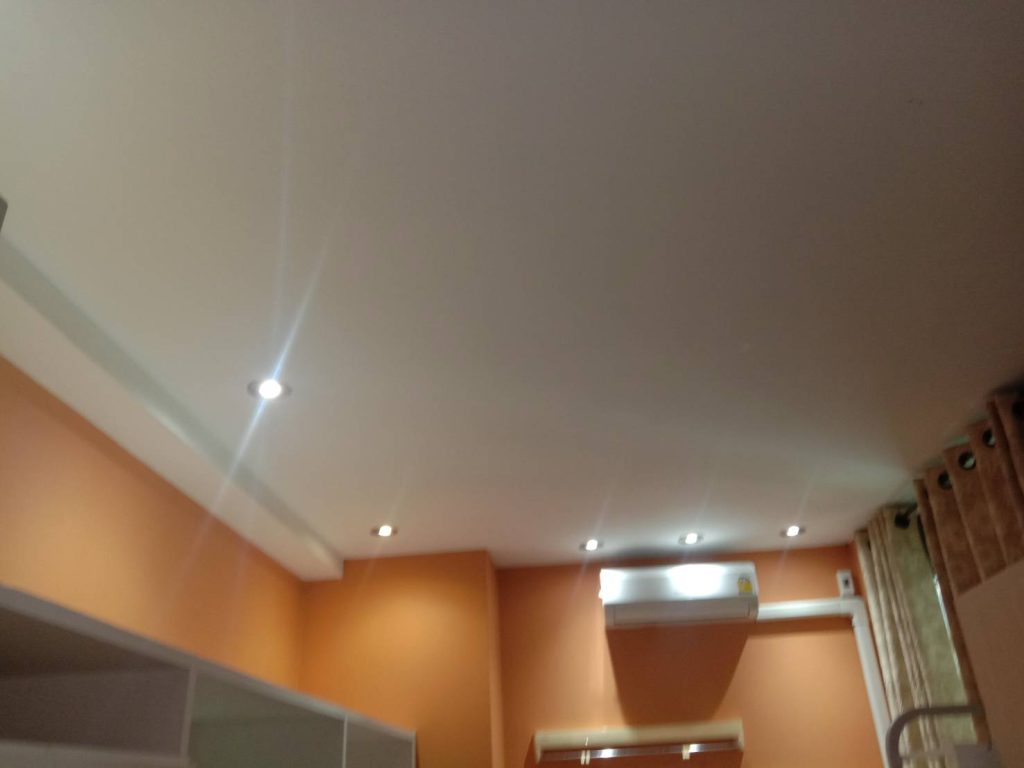 ไฟดาวน์ไลท์