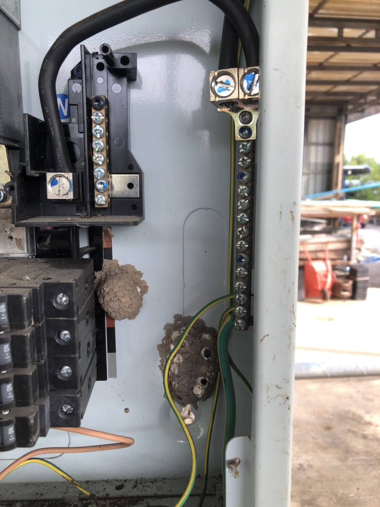 สายไฟเมนเบรกเกอร์