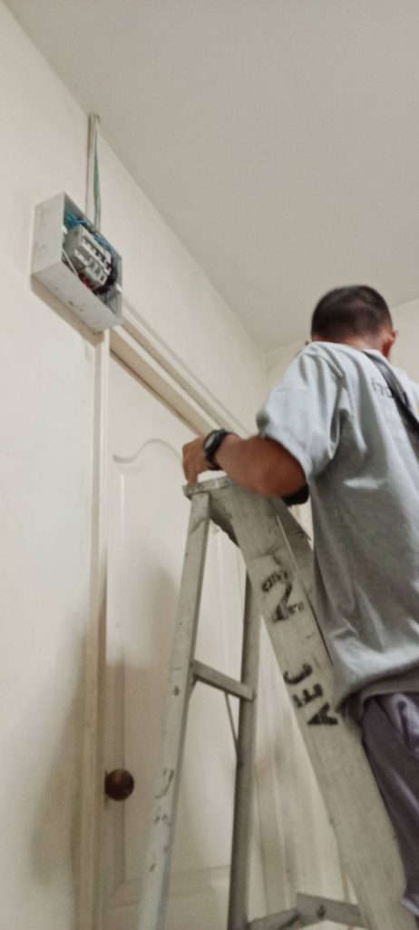 เดินท่อร้อยสาย