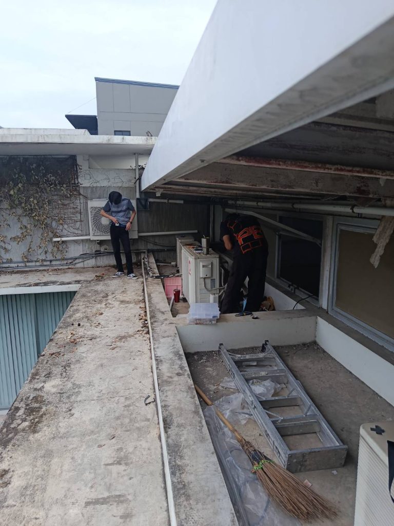 เดินท่อร้อยสาย