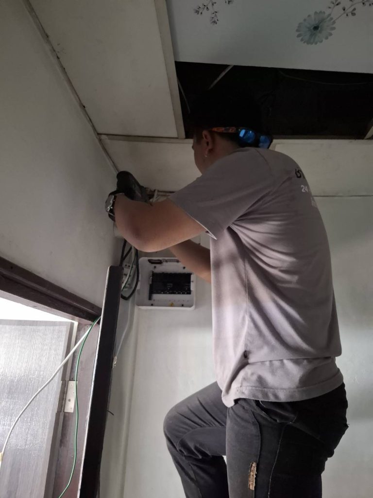 ติดตั้งตู้คอนซูมเมอร์