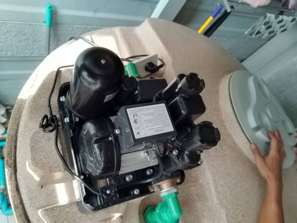 ซ่อมปั๊มน้ำ