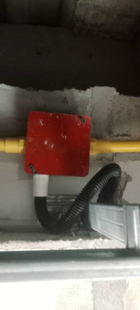 กล่องพักสายไฟ