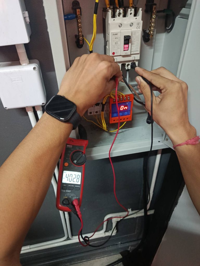 วัดไฟเมนเบรกเกอร์