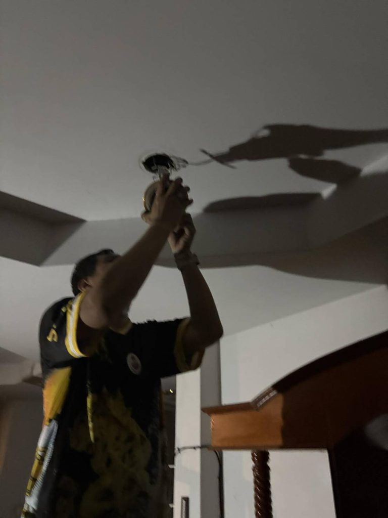 ตรวจเช็กดาวน์ไลท์