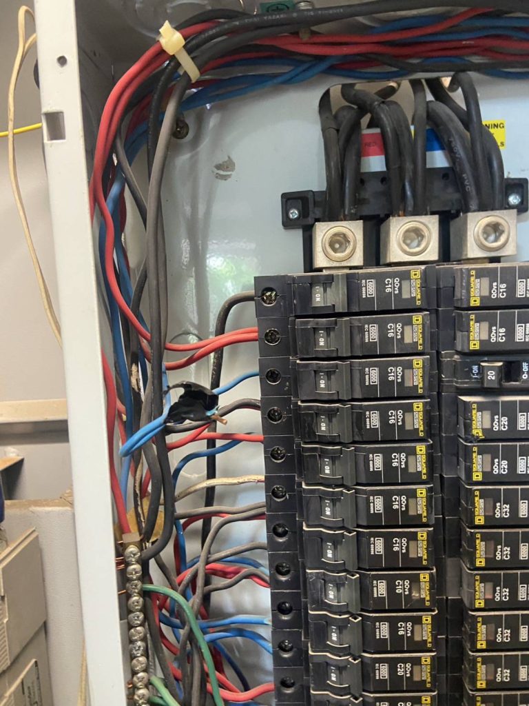 ตู้โหลดเซ็นเตอร์