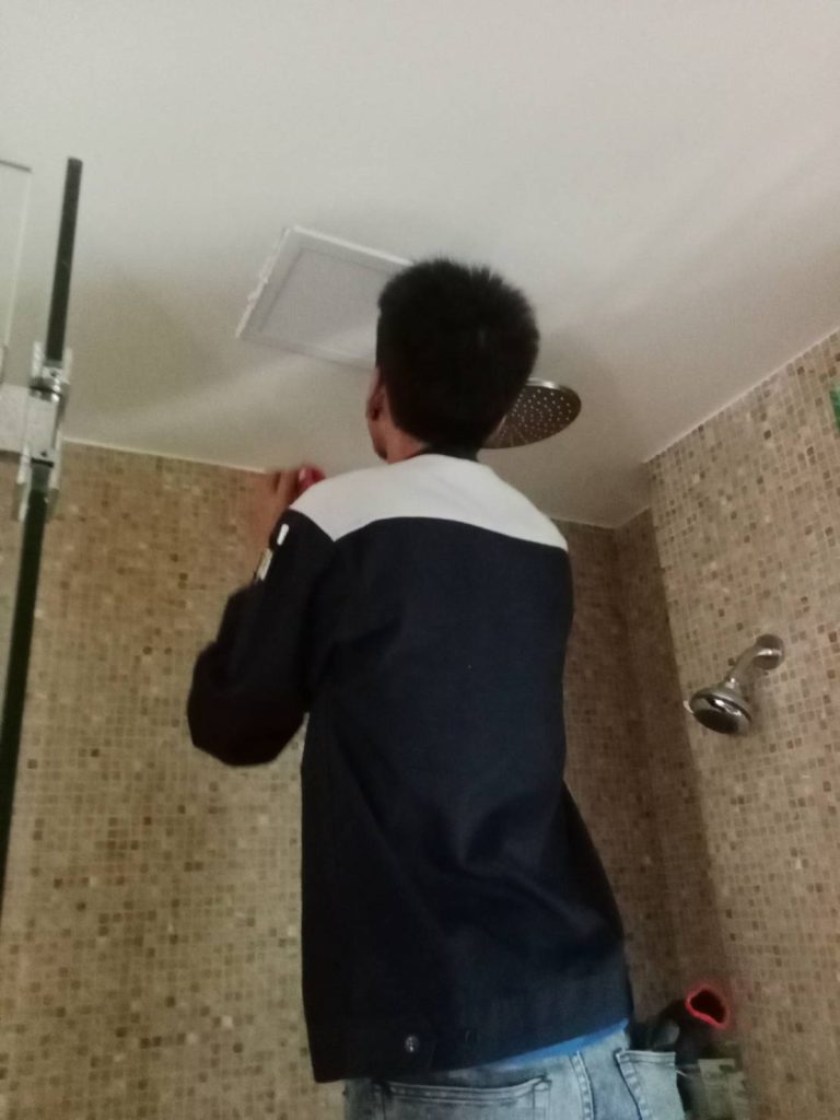 ตรวจเช็กดาวน์ไลท์