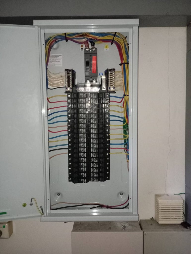 ตู้โหลดเซ็นเตอร์