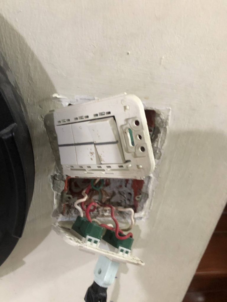 ตรวจหาจุดไฟรั่ว