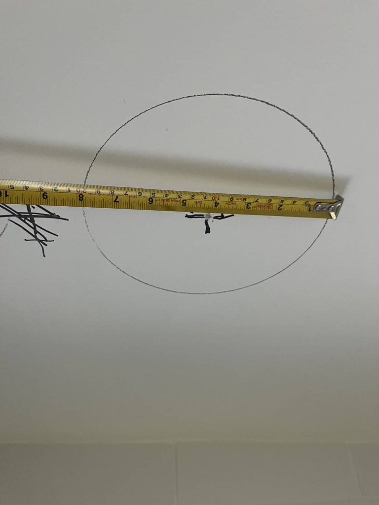 มาร์คจุดเจาะ