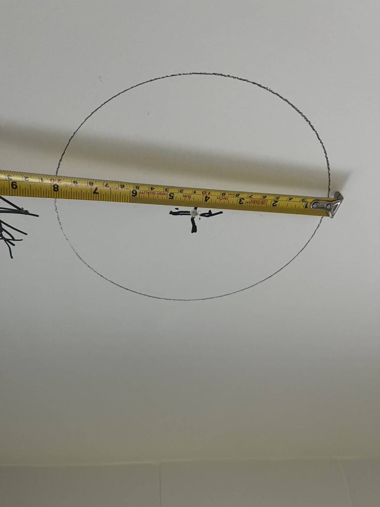 มาร์คจุดเจาะ