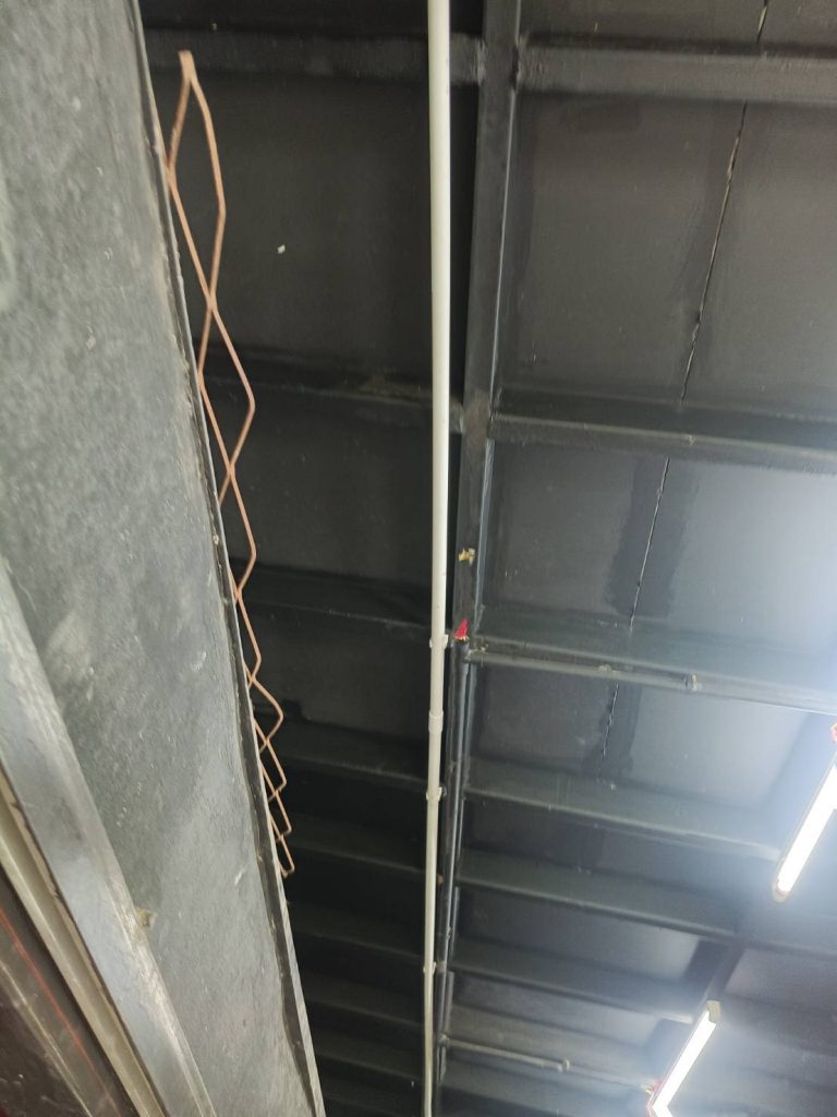 แนวท่อสายไฟ