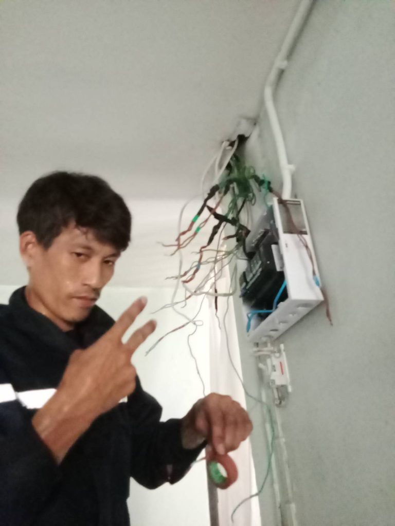 งานติดตั้งตู้คอนซูมเมอร์