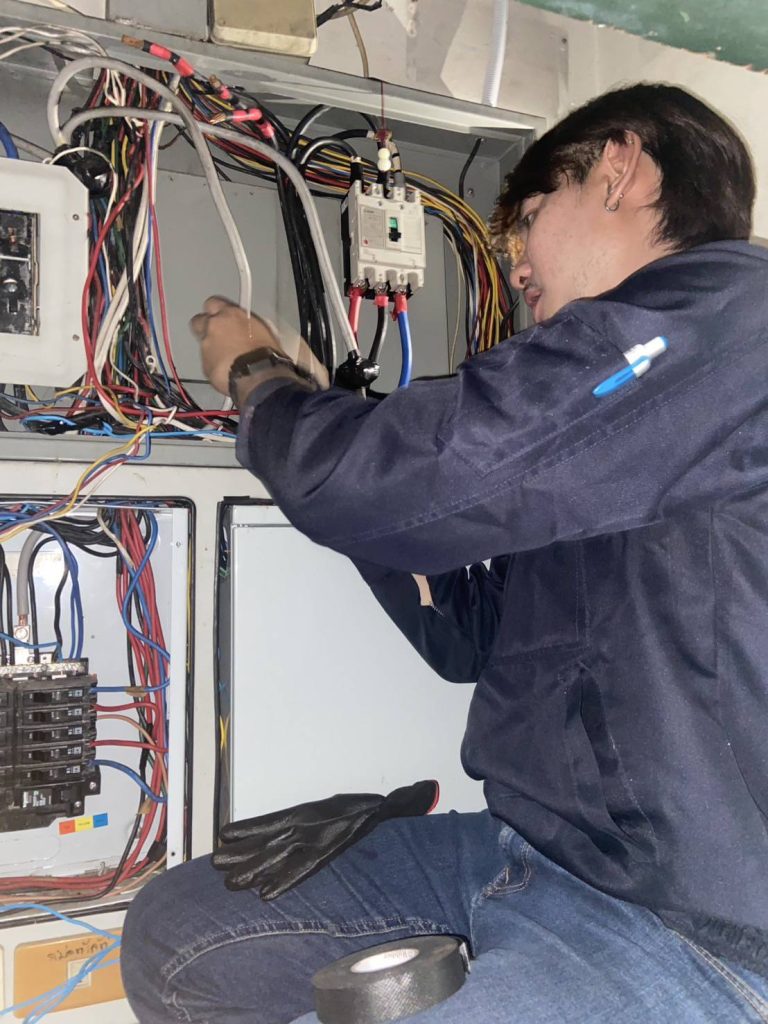 ตรวจเช็กตู้คอนซูมเมอร์