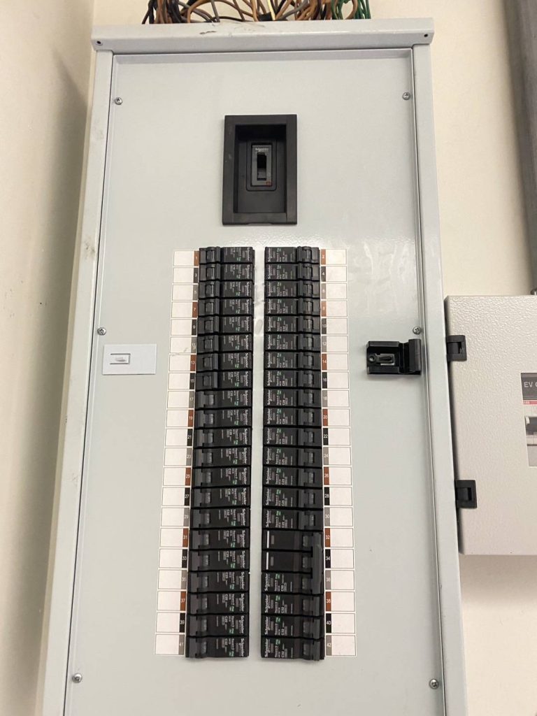 ตู้โหลดเซ็นเตอร์