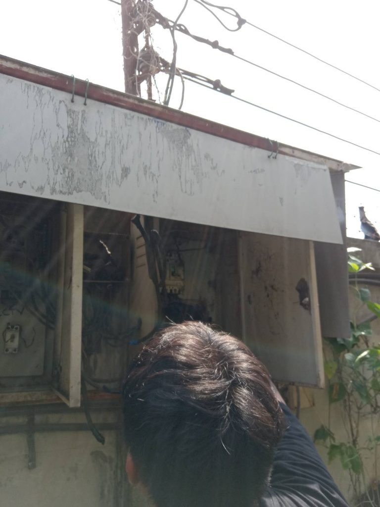 ตรวจเช็กตู้ไฟเก่า