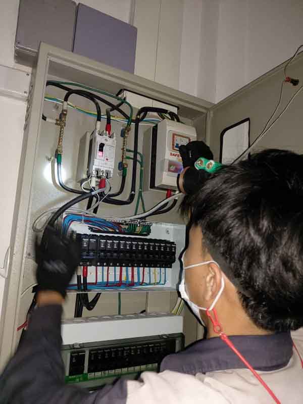 เช็คไฟบ้าน