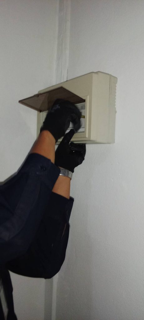 เช็คเบรกเกอร์