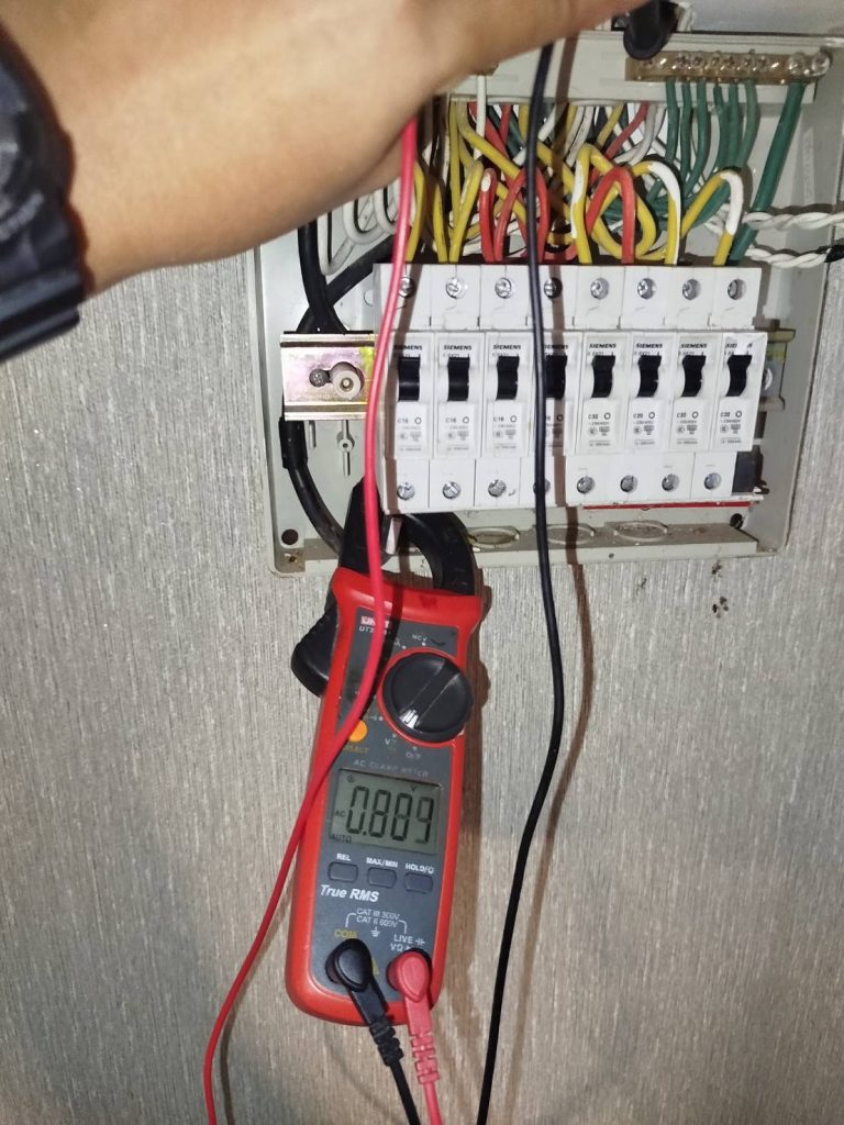 วัดไฟตู้คอนซูมเมอร์