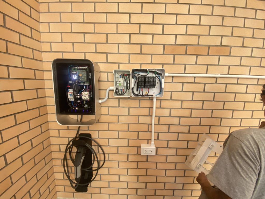 งานติดตั้ง EV Charger