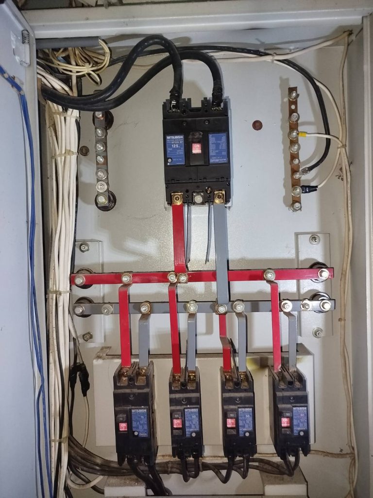 ตู้โหลดเซ็นเตอร์