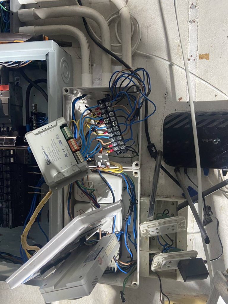 ติดตั้งตู้ไฟ