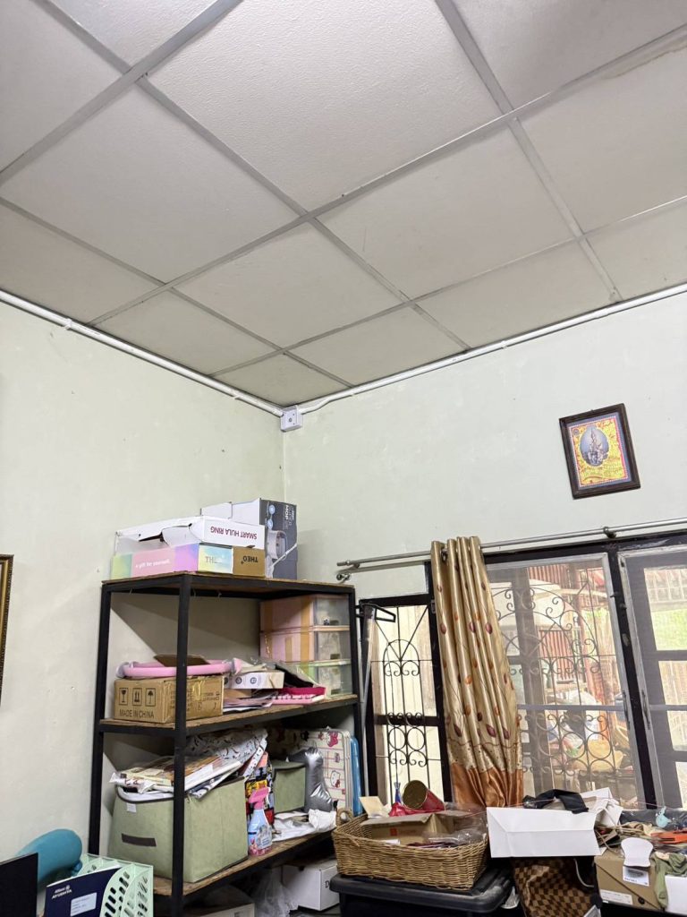 เดินท่อร้อยสายติดตั้งปลั๊ก