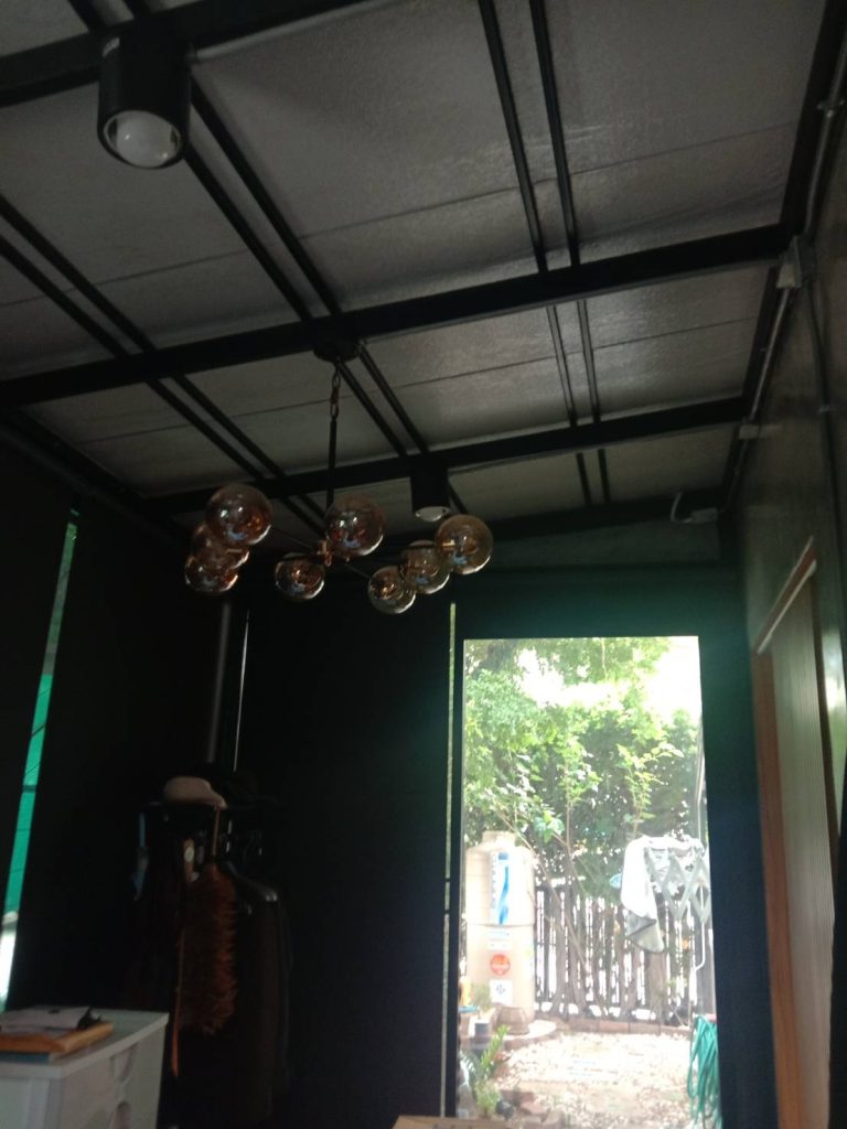 โคมไฟติดเพดาน