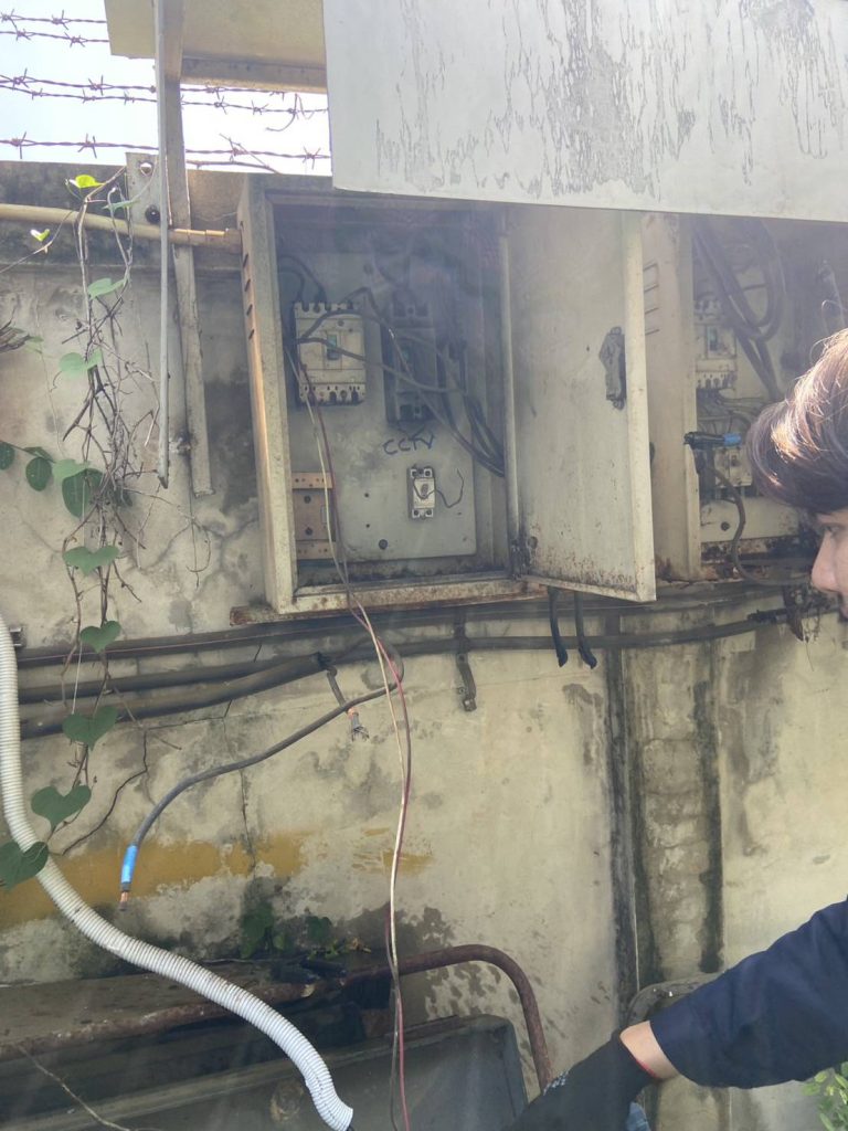 ตรวจเช็กตู้ไฟเก่า