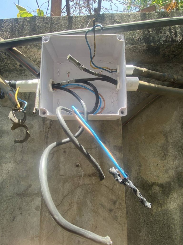 กล่องพักสาย