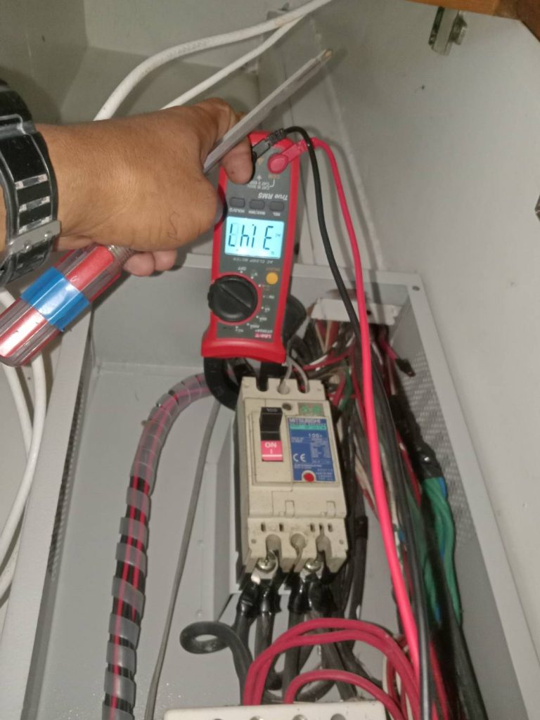 คล้องวัดกระแส