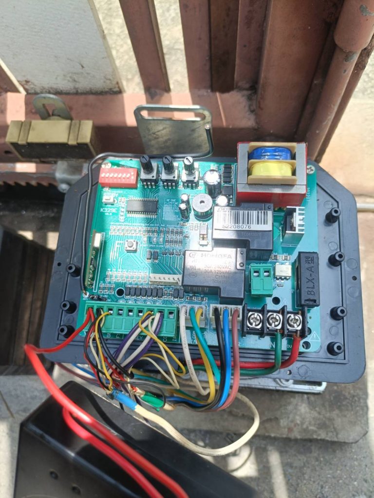 วงจรมอเตอร์ประตูรีโมท