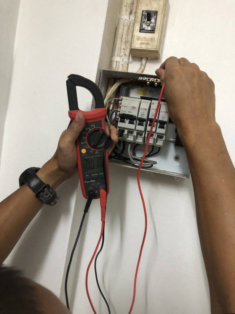 วัดไฟตู้คอนซูมเมอร์