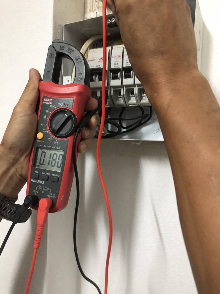 วัดไฟตู้คอนซูมเมอร์