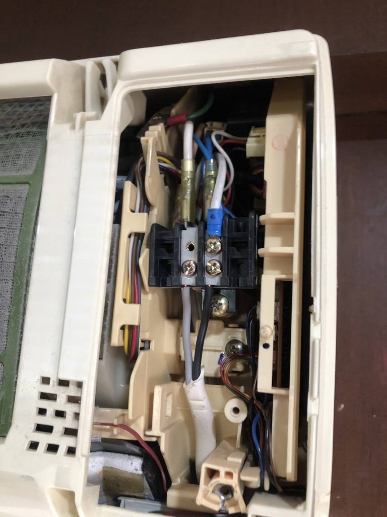 แผงวงจรของเครื่องปรับอากาศ