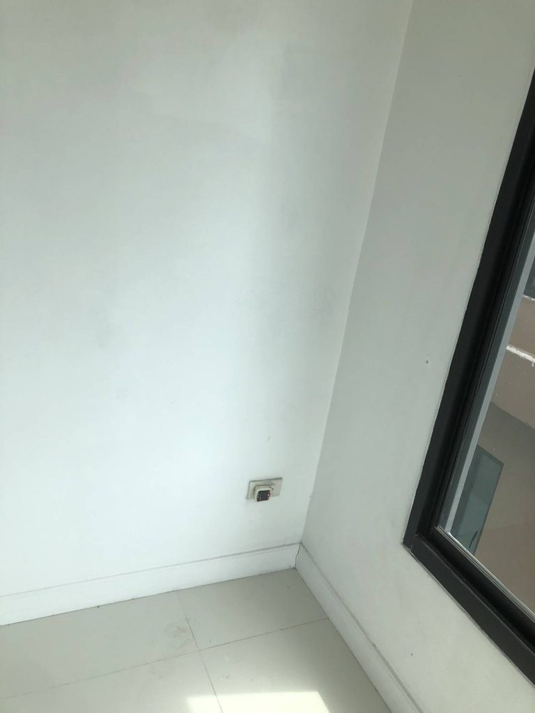 เช็กปลั๊กไฟ