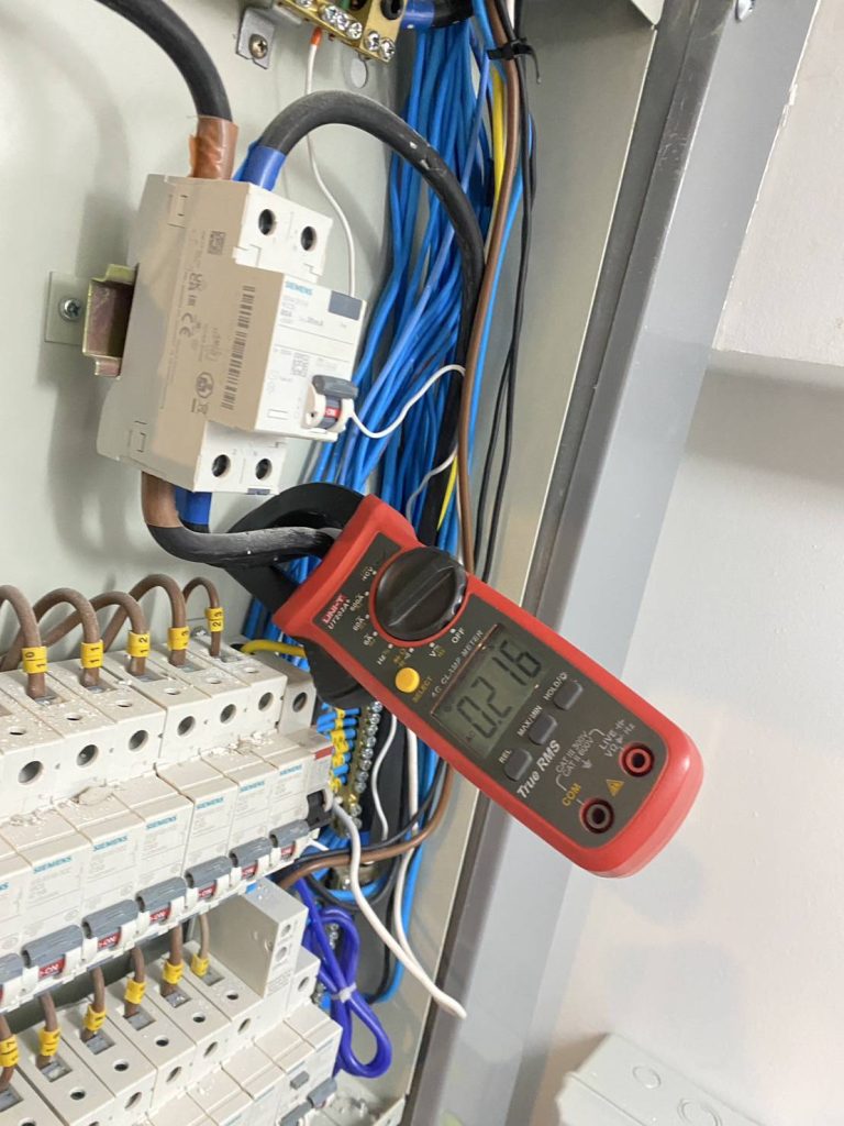 คล้องวัดกระแส