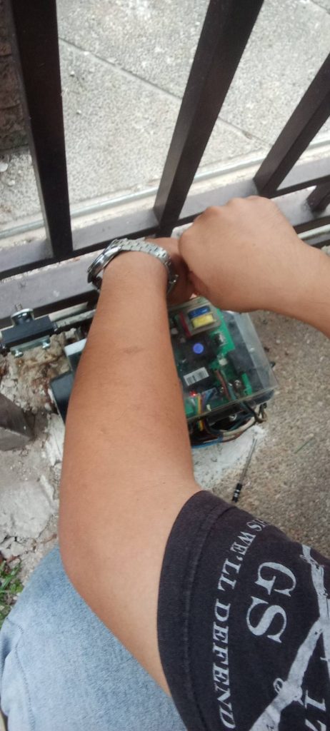 ตรวจเช็กมอเตอร์ประตูรีโมท