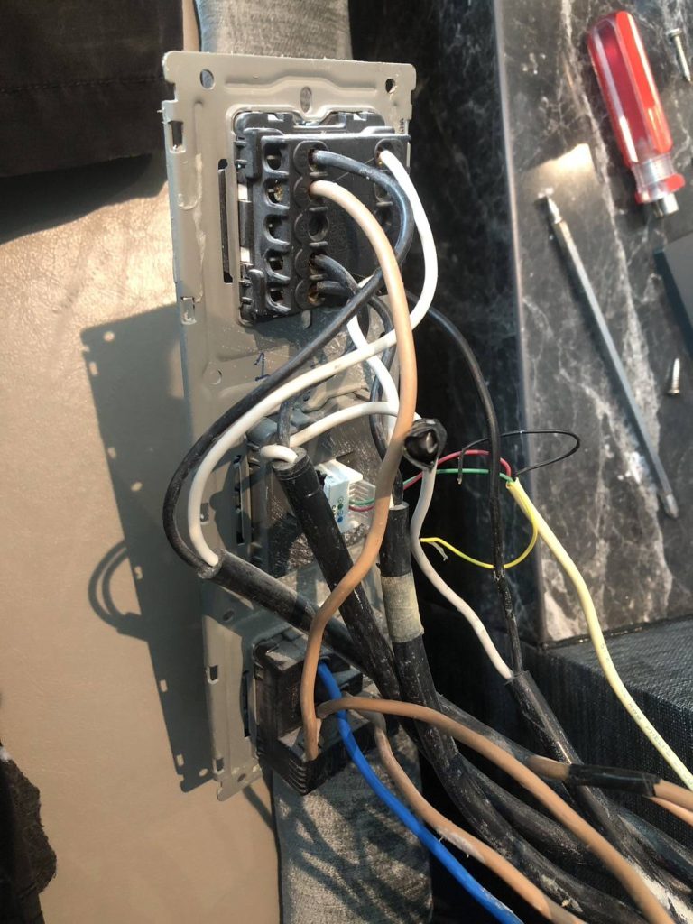 ติดตั้งระบบไฟLed