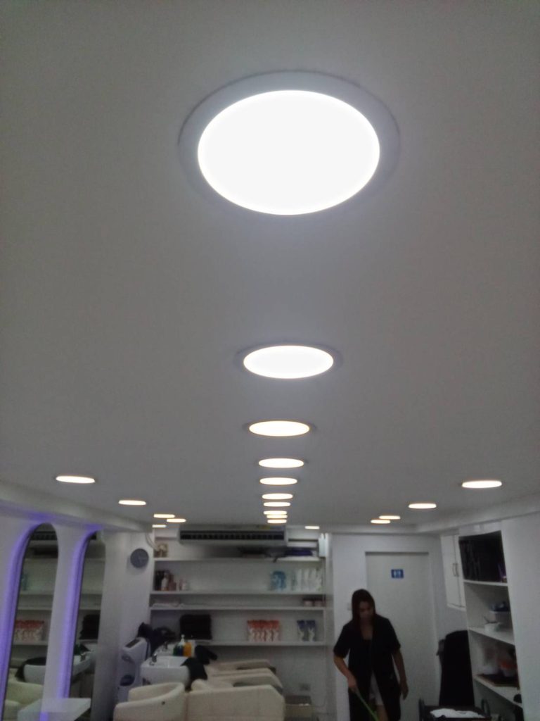 ดาวน์ไลท์