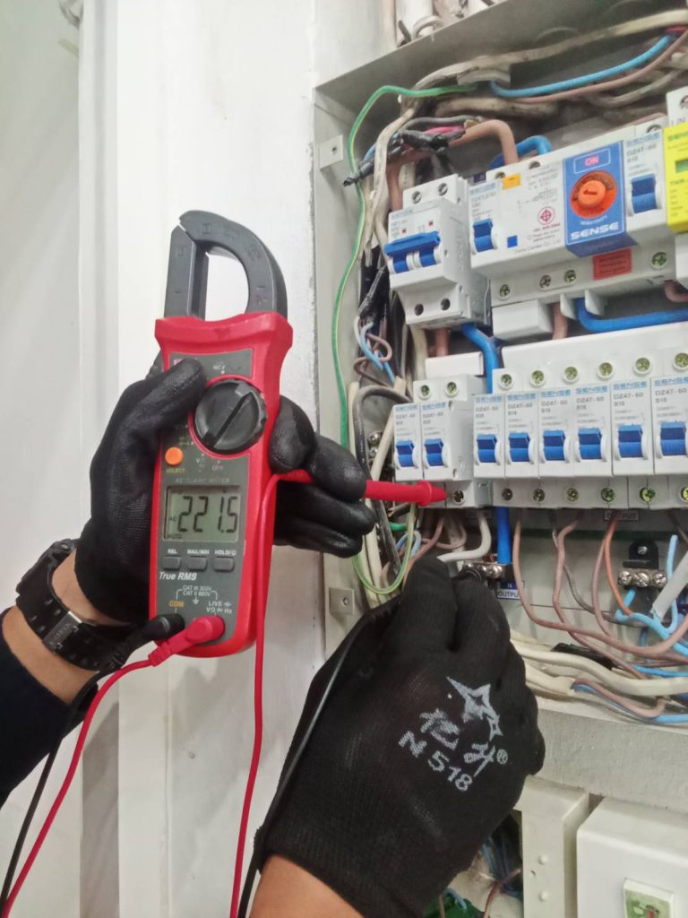 ตรวจเช็กตู้คอนซูมเมอร์