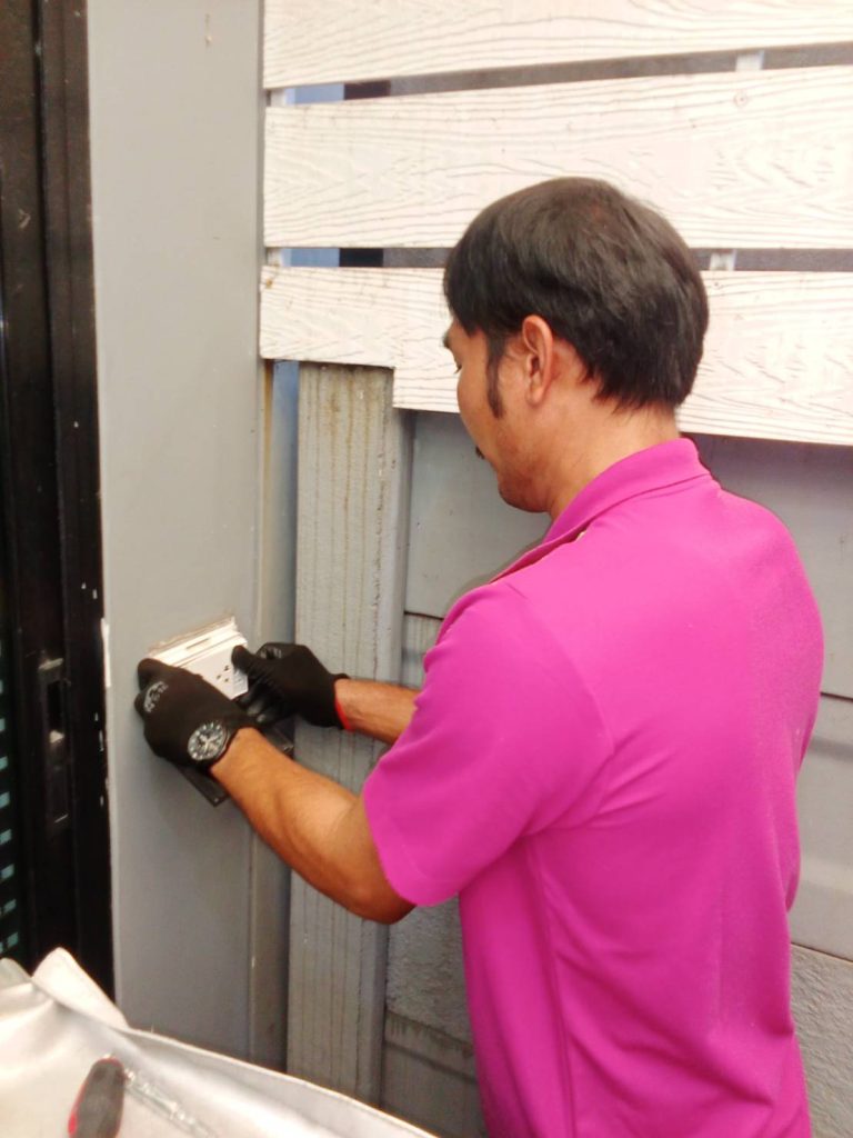 ตรวจเช็กปลั๊กไฟ