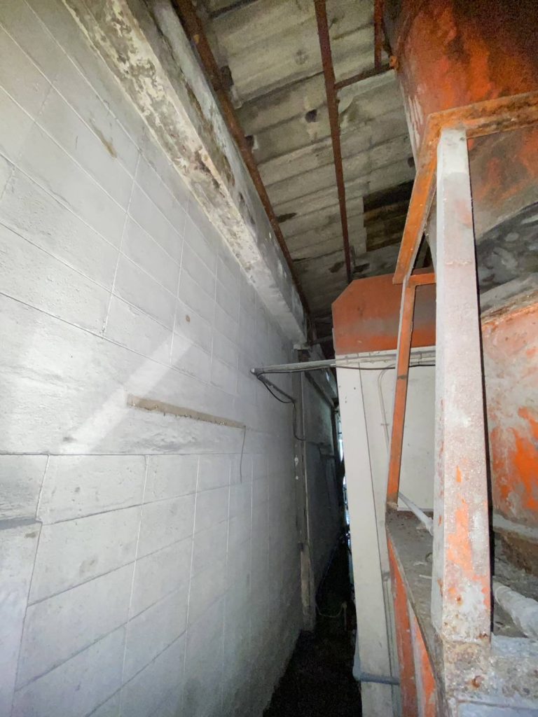 แนวท่อสายไฟ