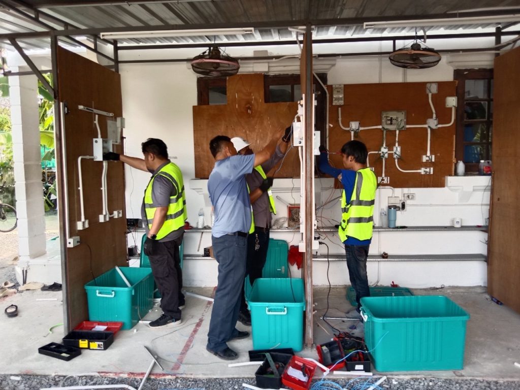 ฝึกช่าง อย่างเข้มข้น