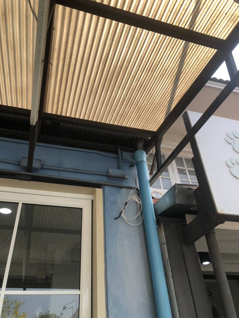 สายไฟรอการติดตั้ง