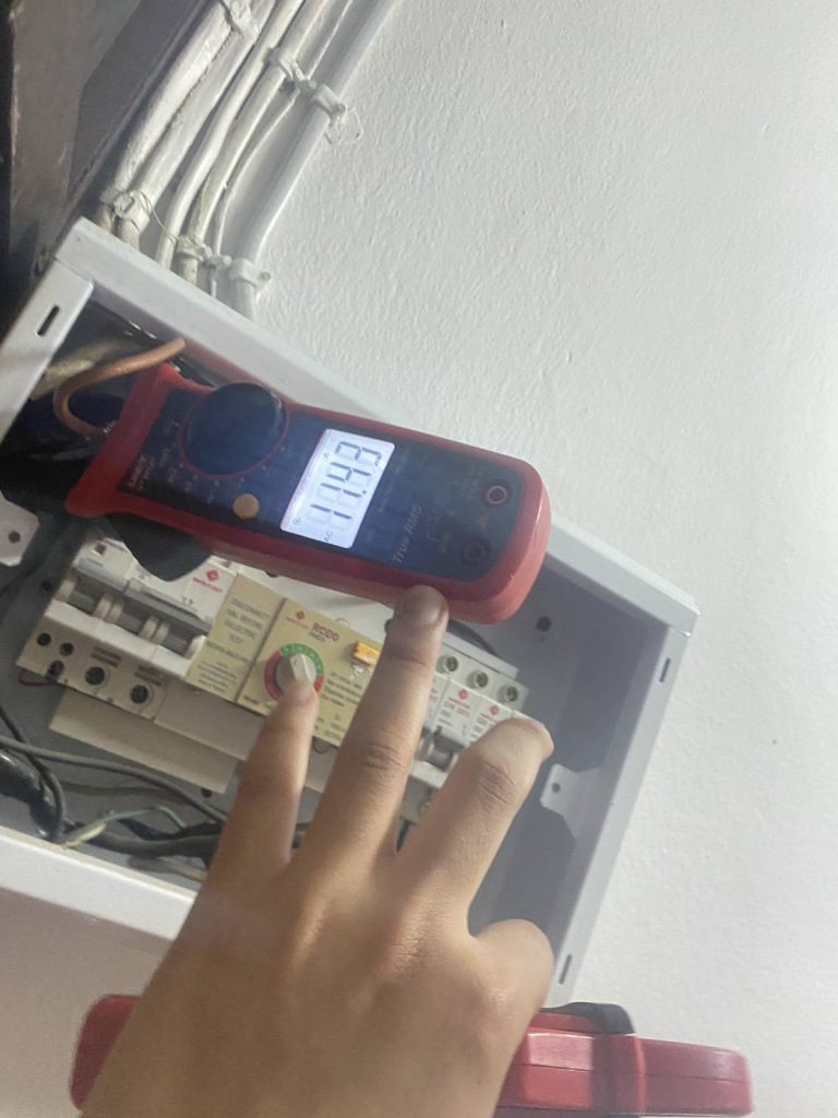 วัดไฟตู้คอนซูมเมอร์