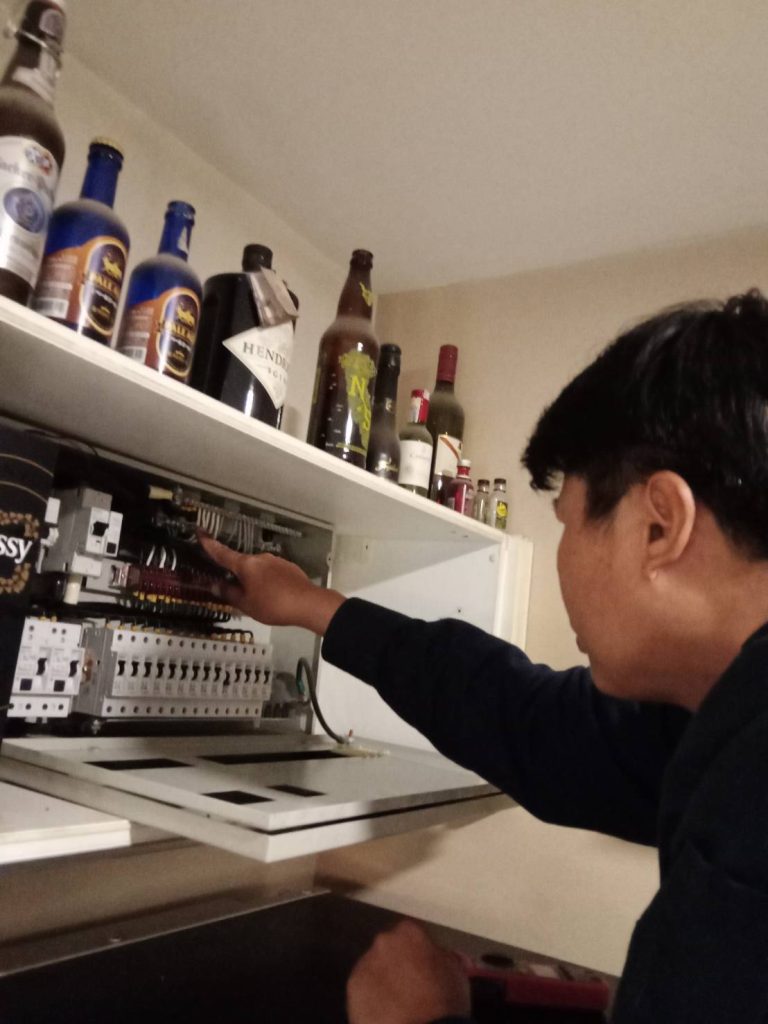 ตรวจเช็กตู้โหลดเซ็นเตอร์