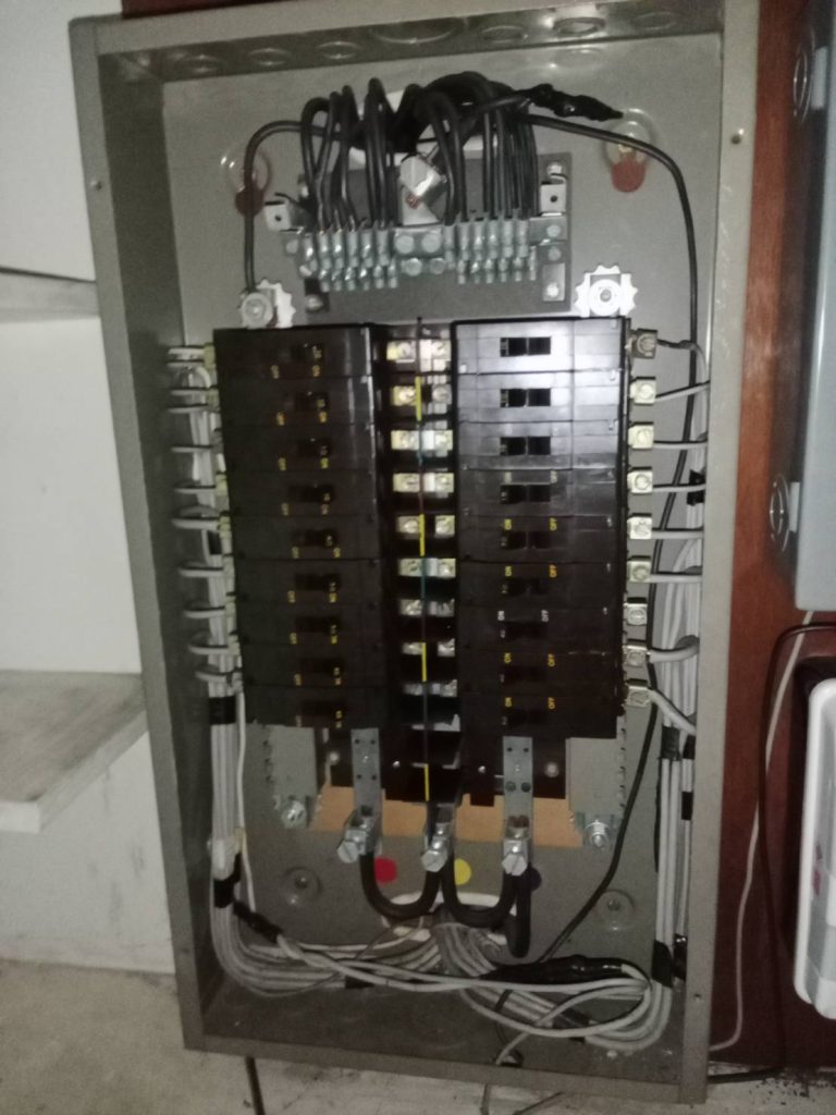 ตู้โหลดเซ็นเตอร์