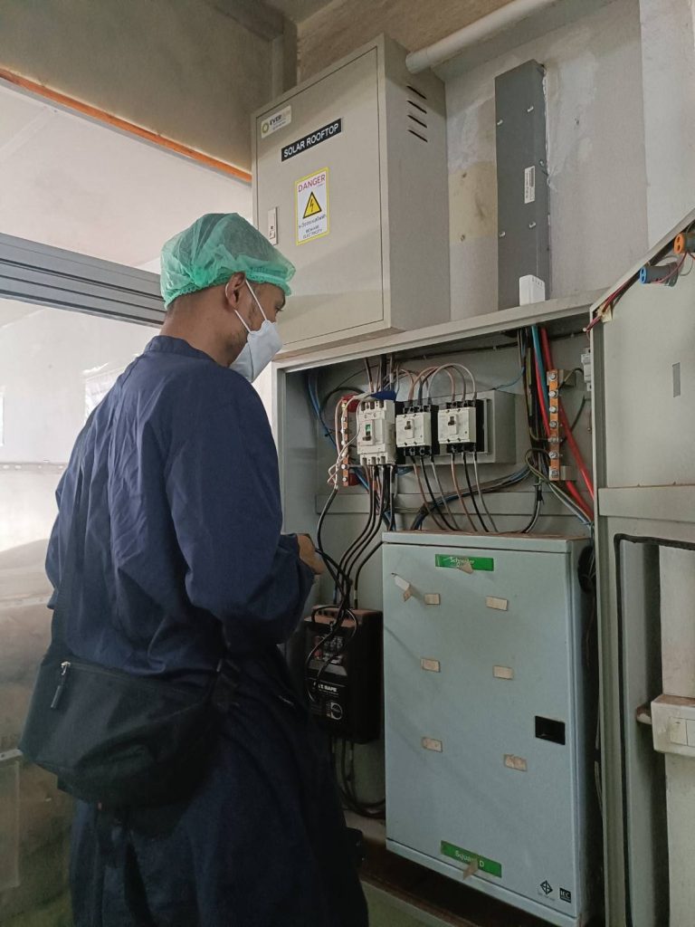 ตรวจเช็กตู้เมนไฟฟ้า