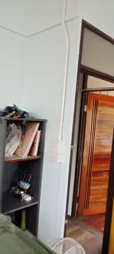 เดินท่อร้อยสายไฟ